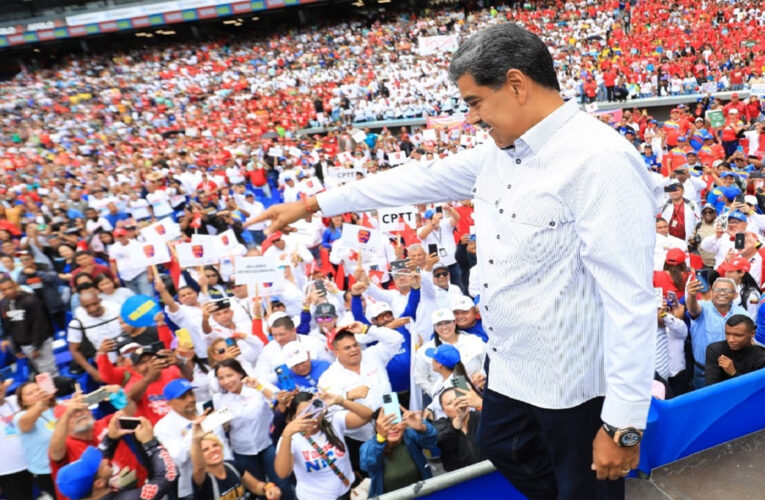 Maduro propone crear la Ley Especial Antibloqueo de la Clase Obrera