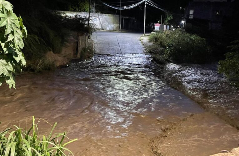 Crece río de Marapa El Piache