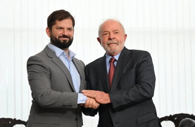 Lula y Boric piden respeto a la soberanía popular