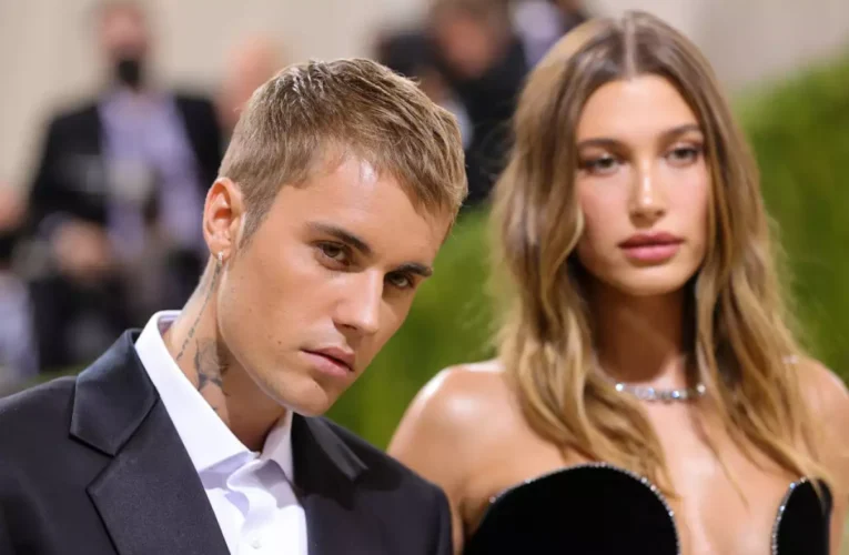 Justin y Hailey Bieber anunciaron el nacimiento de su primer hijo