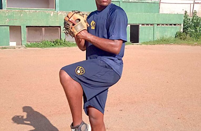 Merwin Manrique: Talento de Anare al beisbol profesional MLB