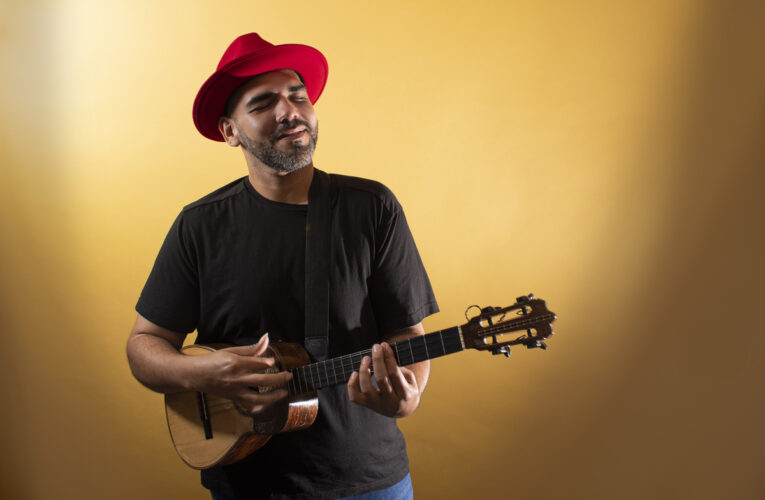 Venezolano Jorge Glem interpretó el himno de los Estados Unidos en el Comerica Park