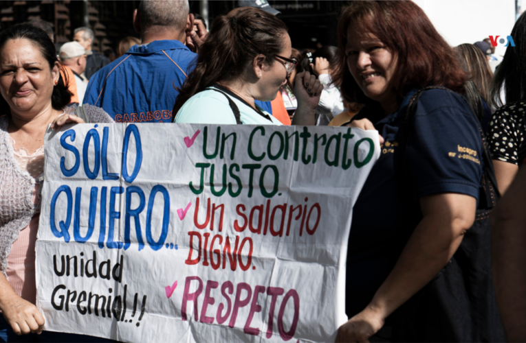 Sigue el éxodo de los maestros por los bajos salarios