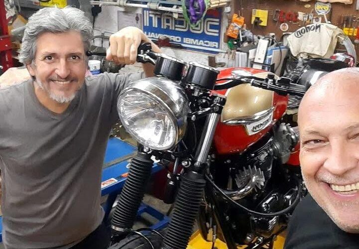 Se nos fue Octavio Estrada: la biblia de los motores nacionales