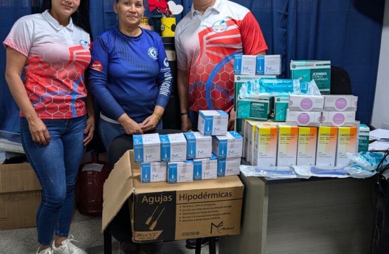 La Fundación Grano de Arena entrega medicamentos e insumos al Hospitalito