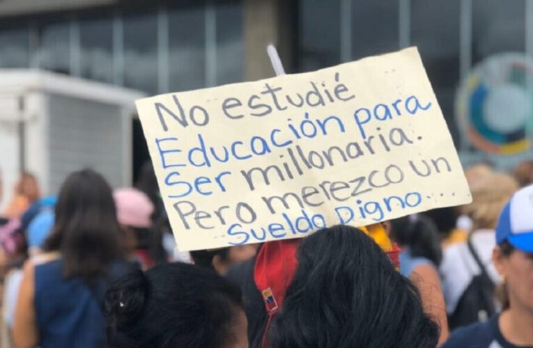 Hay una alarmante deserción de docentes