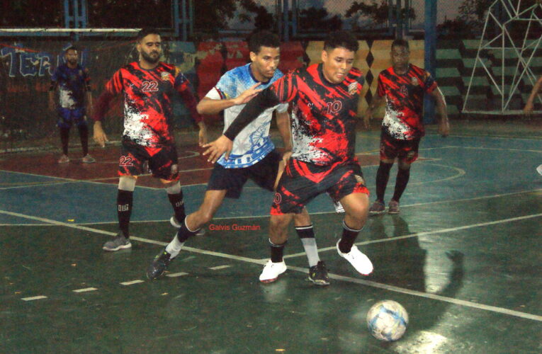 Bolipuertos y Conviasa ganaron semifinales de Futsal empresarial