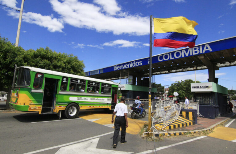 Tres mil personas salieron por día de Venezuela hacia Colombia en octubre