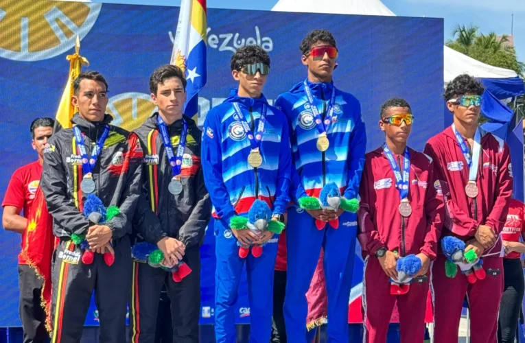 Triatlón guaireño conquista oro y plata en Súper sprint