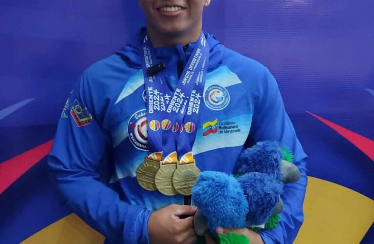 Zadquiel Moreno triple dorado en 96 kg