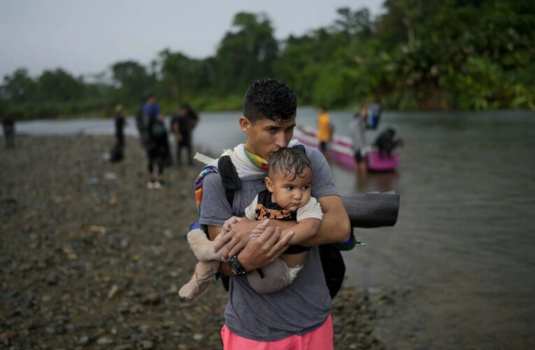 Migrantes venezolanos aceleran el paso a EE UU tras victoria de Trump