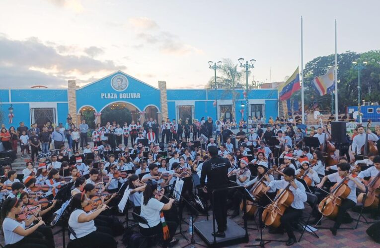 El Sistema en La Guaira celebró Navidad con un concierto a cielo abierto