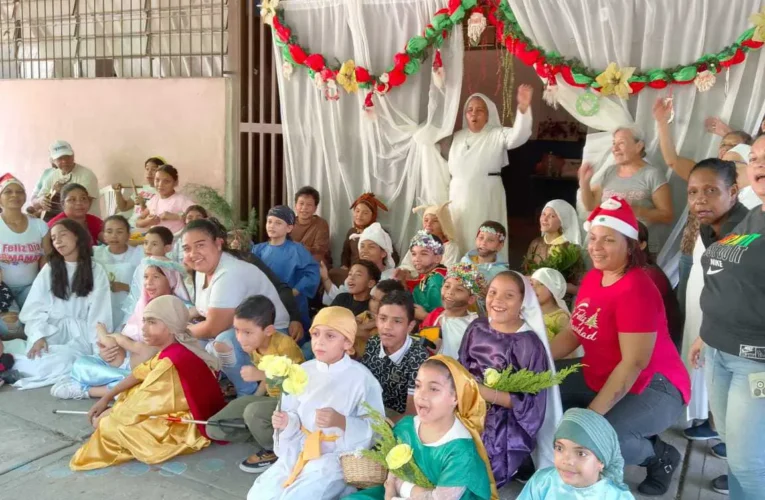 Escenifican la Magia de la Navidad