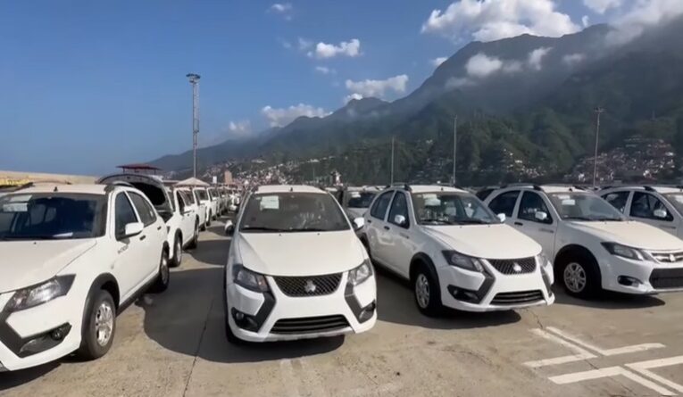 Llegaron a Venezuela 2.000 carros Iraníes para su venta