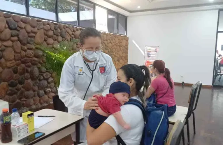 252 niños recibieron asistencia médica pediátrica en el Canes