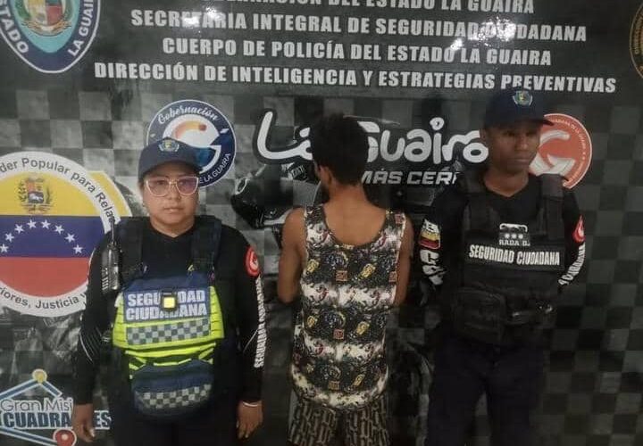 Aprehendido por agredir a su mamá y hermana