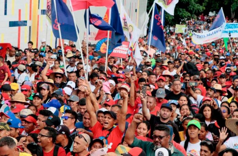 Hoy marchan en apoyo al presidente Nicolás Maduro