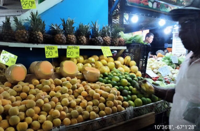 Aumentan las frutas y se alejan del consumo familiar