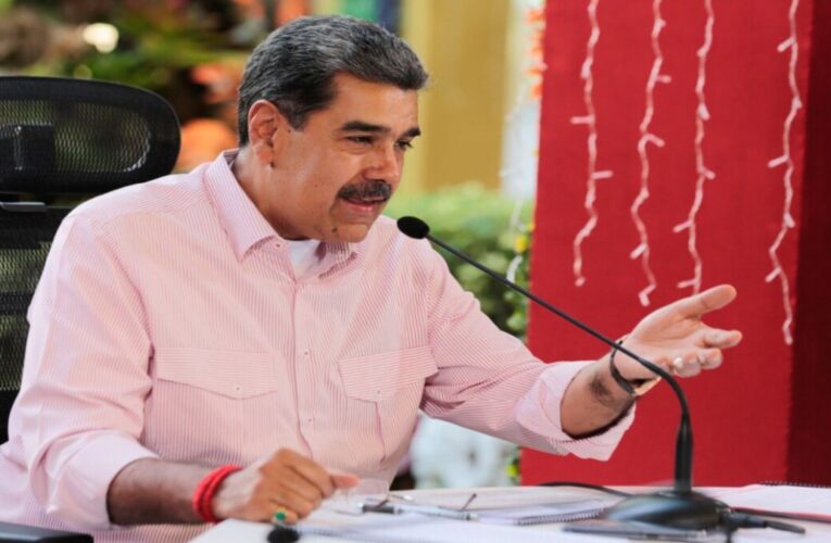 Maduro: El sistema educativo venezolano tiene el 85% de los estudiantes en la educación pública