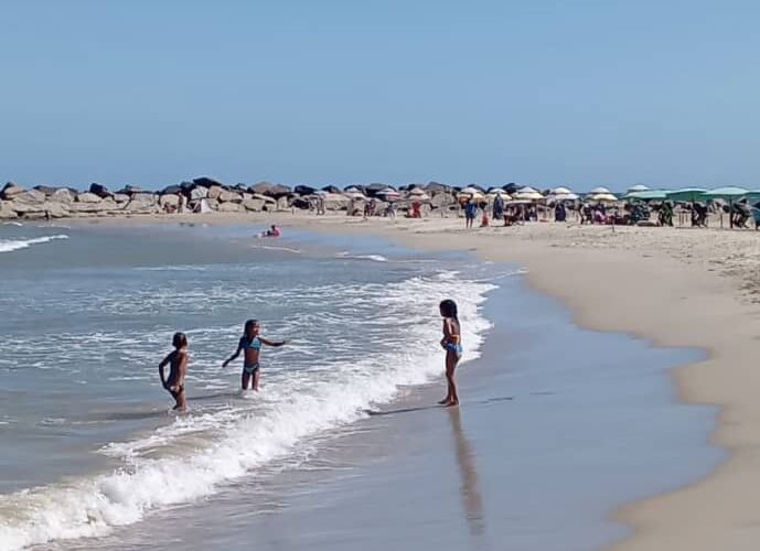 Playa Candilejas está espléndida