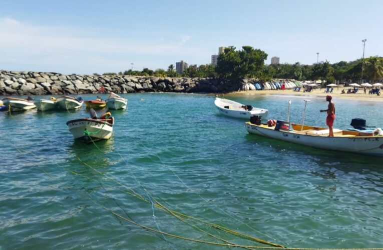 166 pescadores de Macuto se comunican por radios