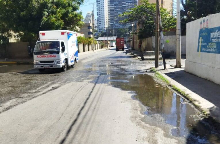 Puerto Viejo 2 días sin luz y los bajones azotan a Pariata