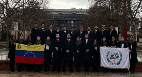 Estudiantes de UCAB volvieron a brillar en competencia en Madrid