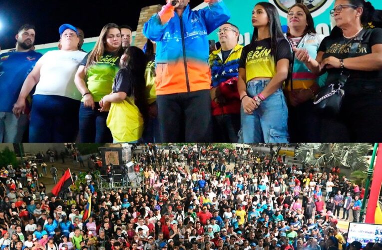 El pueblo celebró con Terán en la Plaza Mayor de Catia la Mar