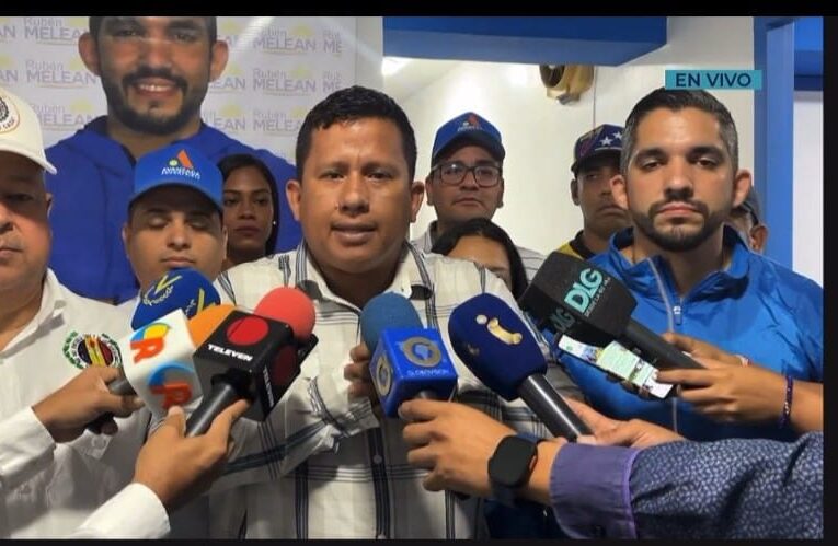 Derbert Muñoz: Urge reactivar el puerto para generar empleos
