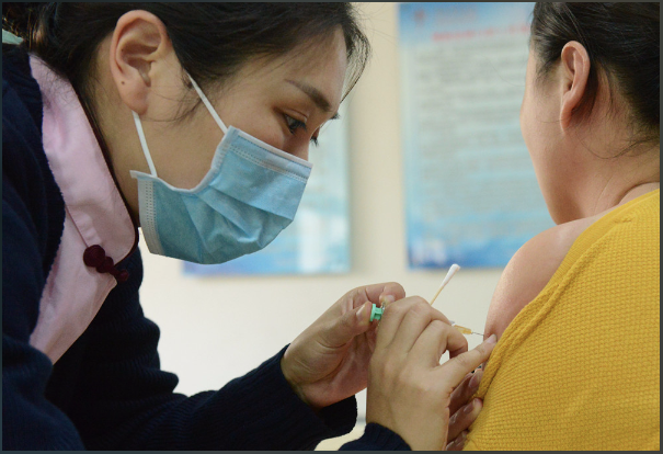 China aprueba vacuna de alta eficacia contra VPH