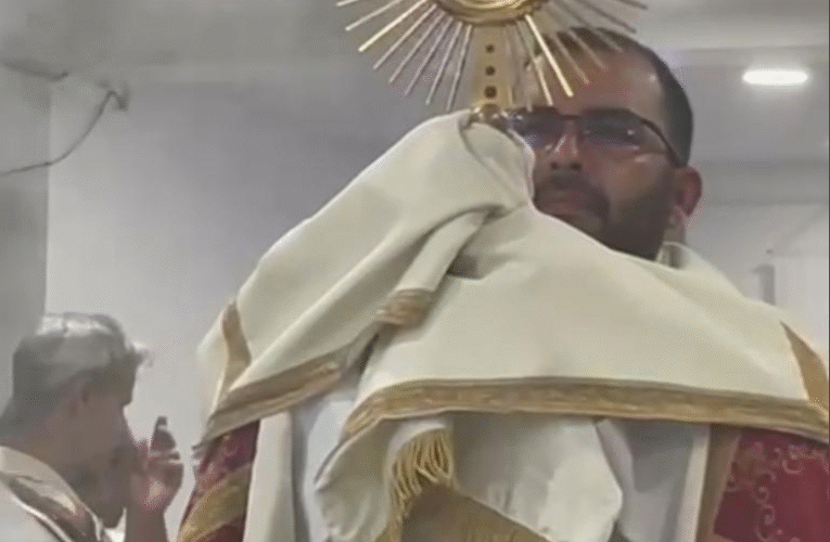 Pariata acompaña al Corpus Christi