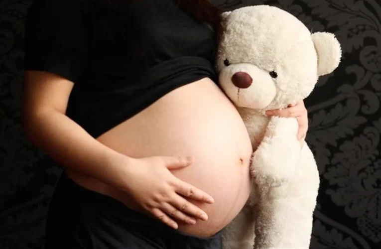Venezuela sigue entre los países con más embarazo adolescente lo que es un freno al desarrollo
