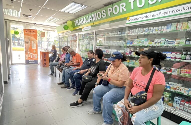 Kits de cuidado bucal donará este martes 10/6 farmacia El Ejército