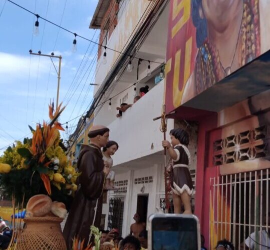 En Naiguatá veneran a San Antonio de Padua