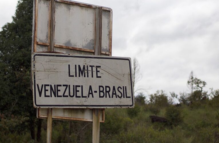 Venezolanos buscan refugio en Brasil