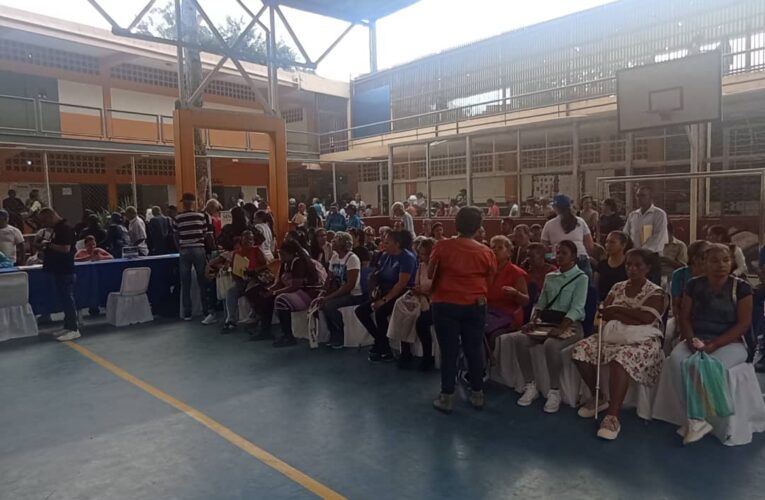 Defensoría del Pueblo atendió a los DDHH de la población de Carayaca