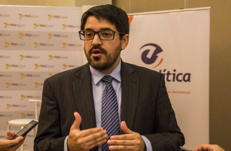 Asdrúbal Oliveros prevé aceleración de la inflación