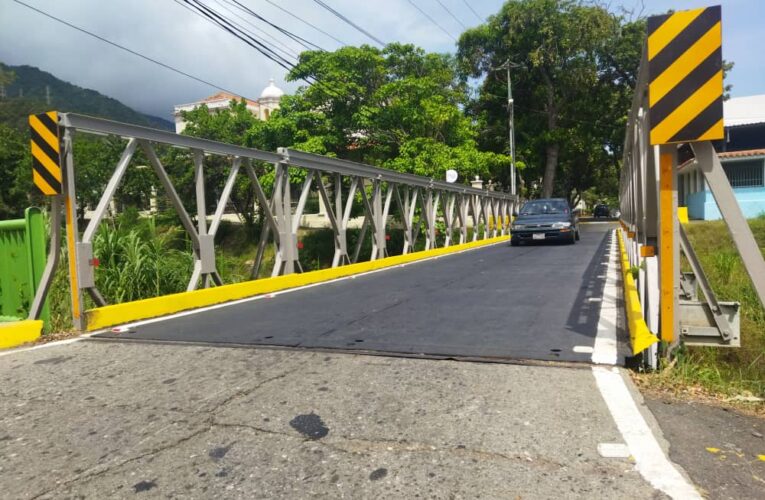 Recuperan puente de La Guzmania
