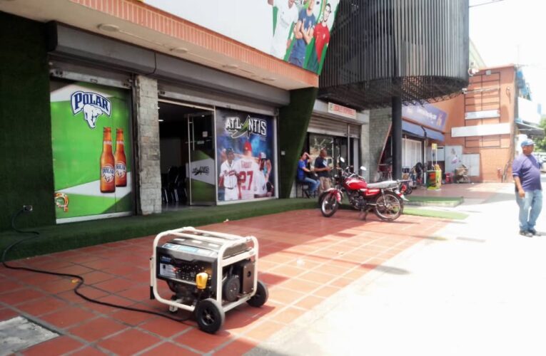 96 horas sin luz en La Atlántida
