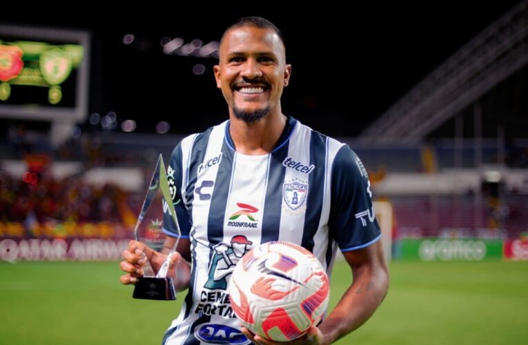 Salomón Rondón se va del Pachuca
