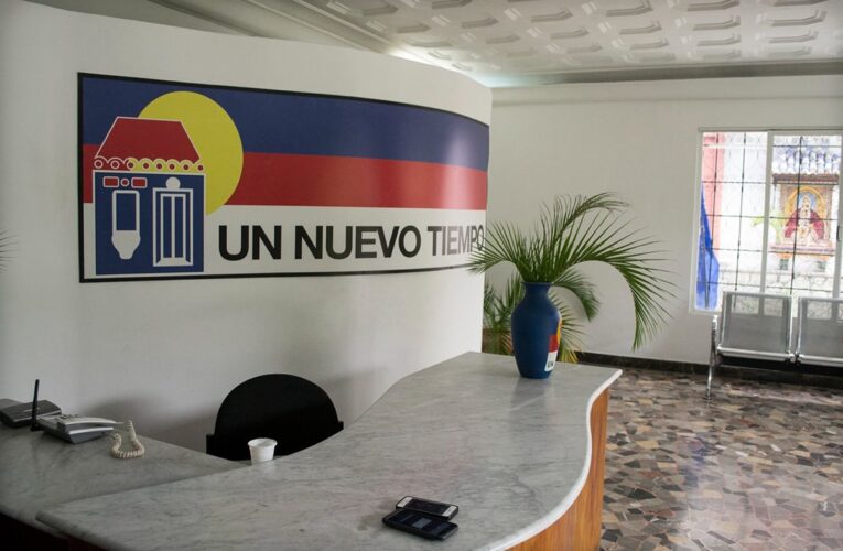 UNT suspendió a dirigentes por negociar con el PSUV
