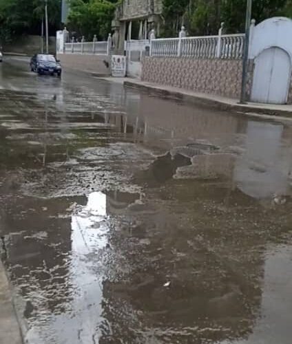 Aguas residuales caen en Puerto Viejo