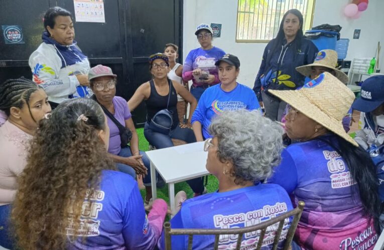 Mujeres pescadoras buscan fortalecer la producción