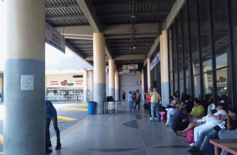 El pasaje para Maracay en $6/Bs. 828 y para Valencia en $7/Bs. 966