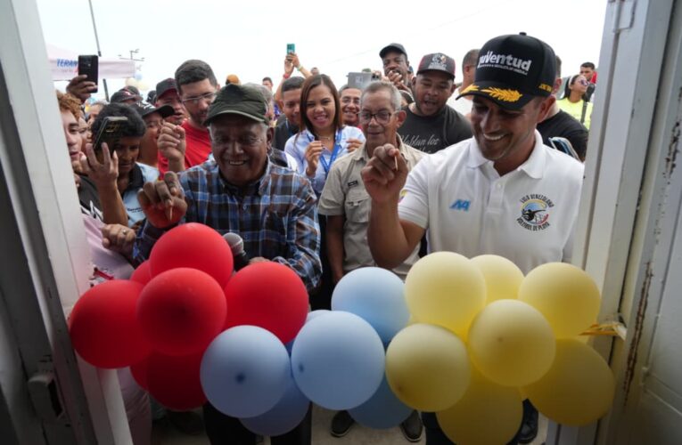 Reinaugurada sede de Radio Soberanía 92.5 FM