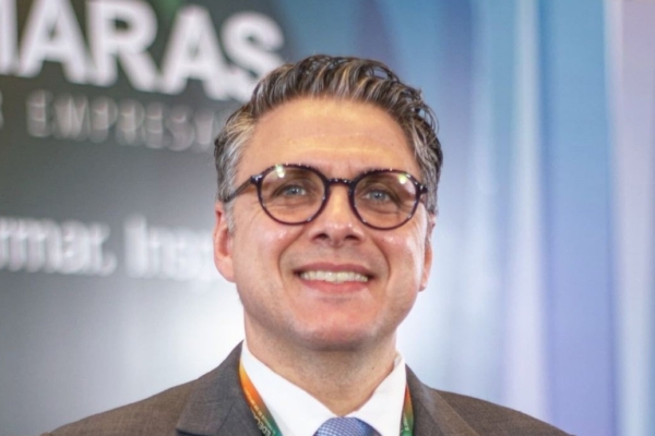 Capozzolo llama a luchar contra la informalidad