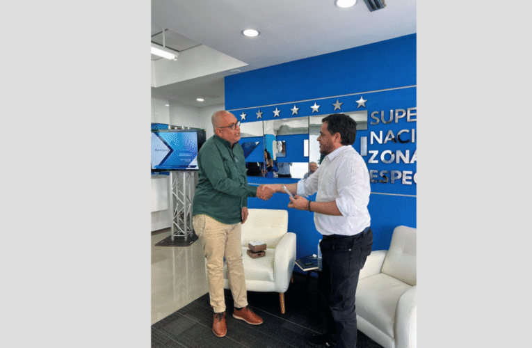 ZEE y Bancoex estrechan alianzas