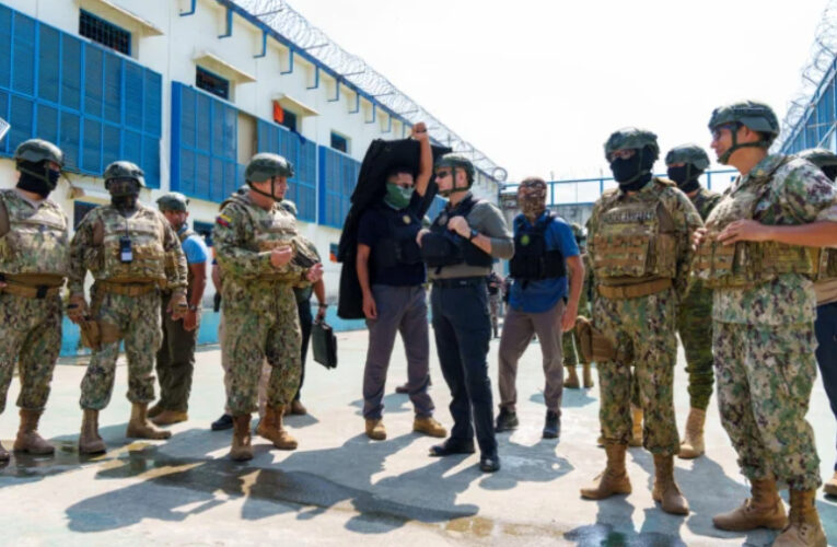Masacre en cárcel de Ecuador deja 14 fallecidos