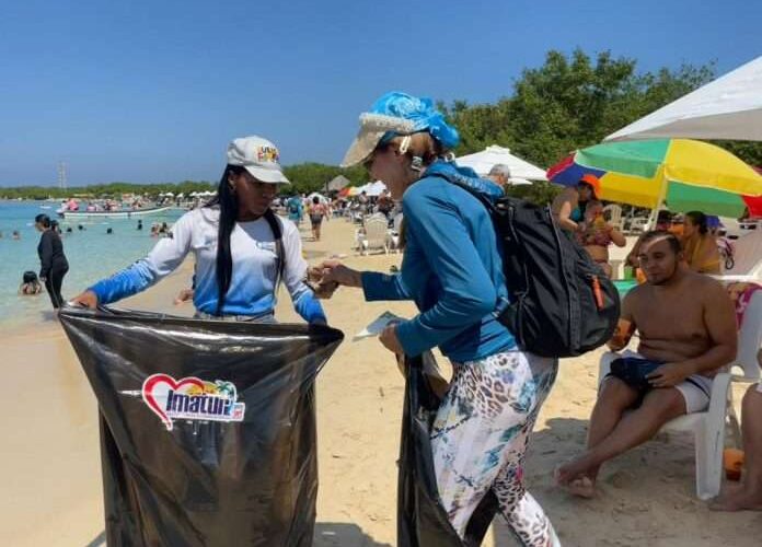 Jornada de saneamiento en 31 playas