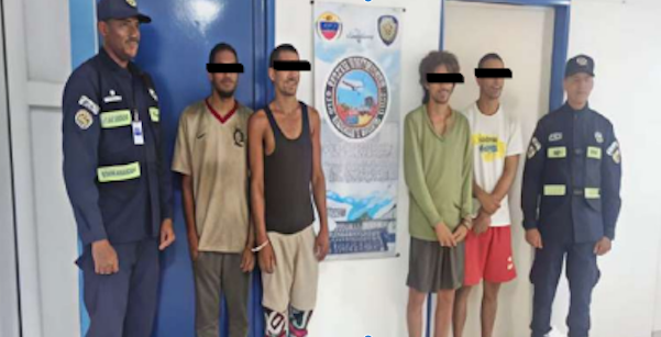 Capturados en flagrancia por sustraer material del Hotel Aeropuerto